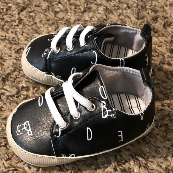 Used - Picture 1 of 2